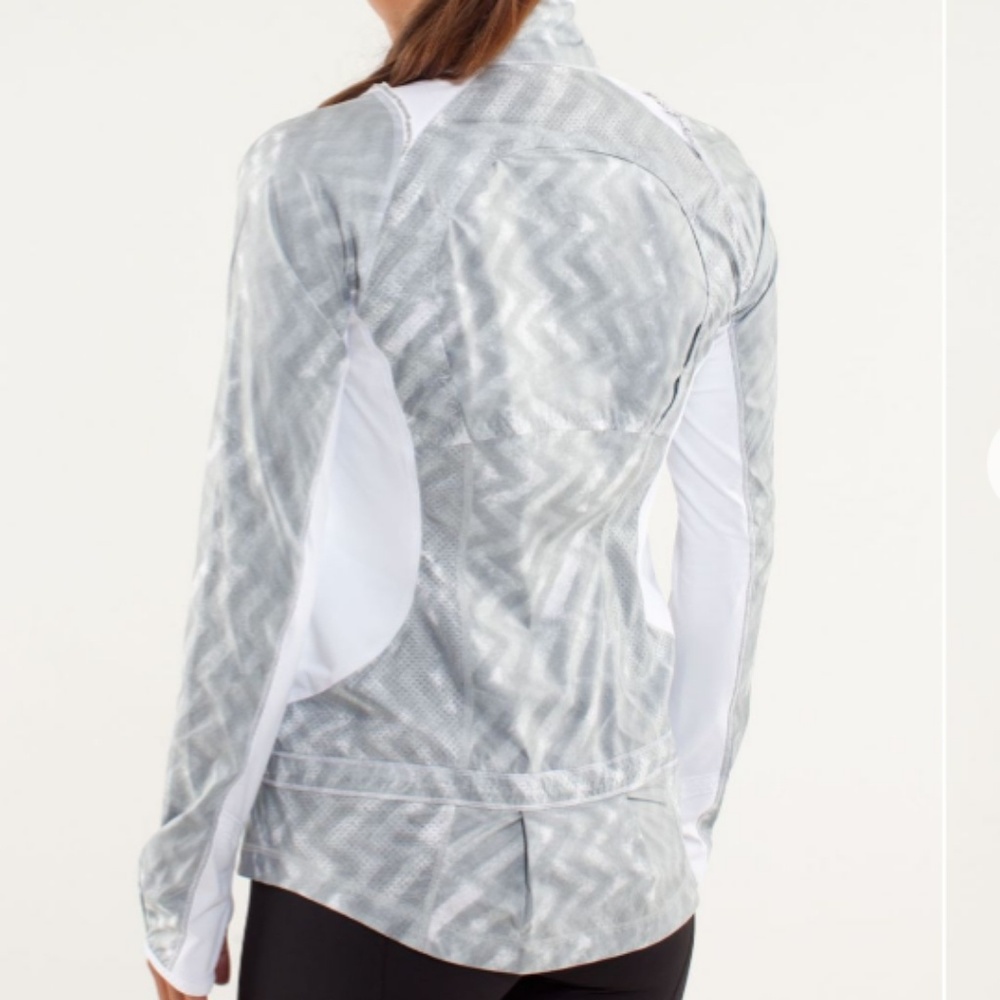 Lululemon Run: Nothin' But Run Jacket - Picture 2 of 8